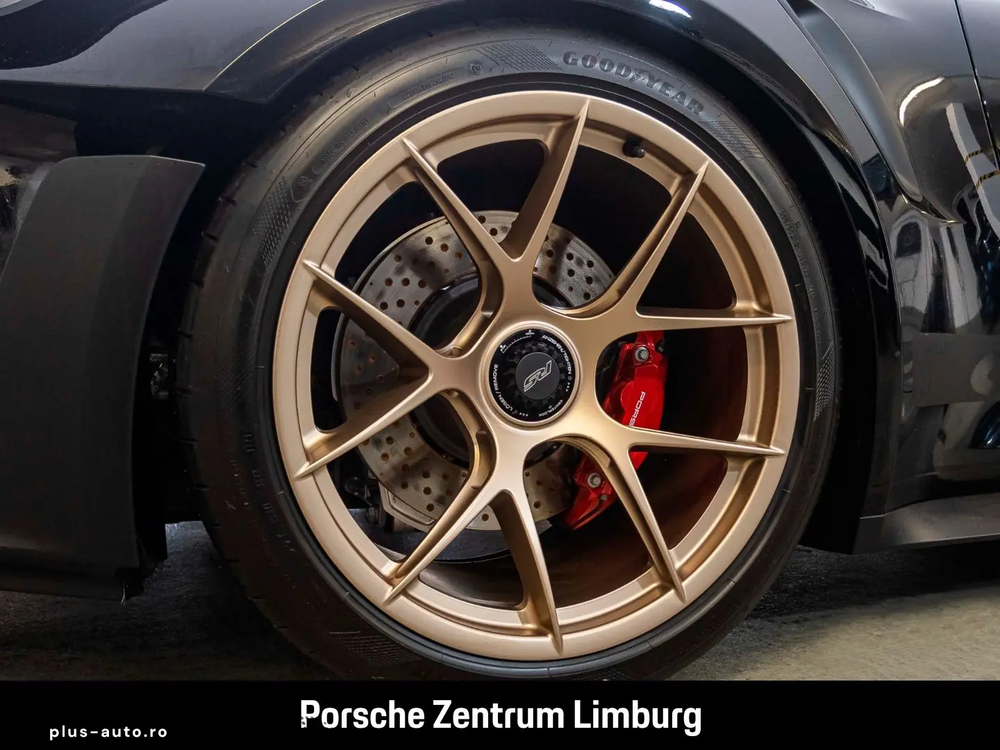 PORSCHE 992 911 GT3 RS Clubsportpaket Weissach-Paket LED