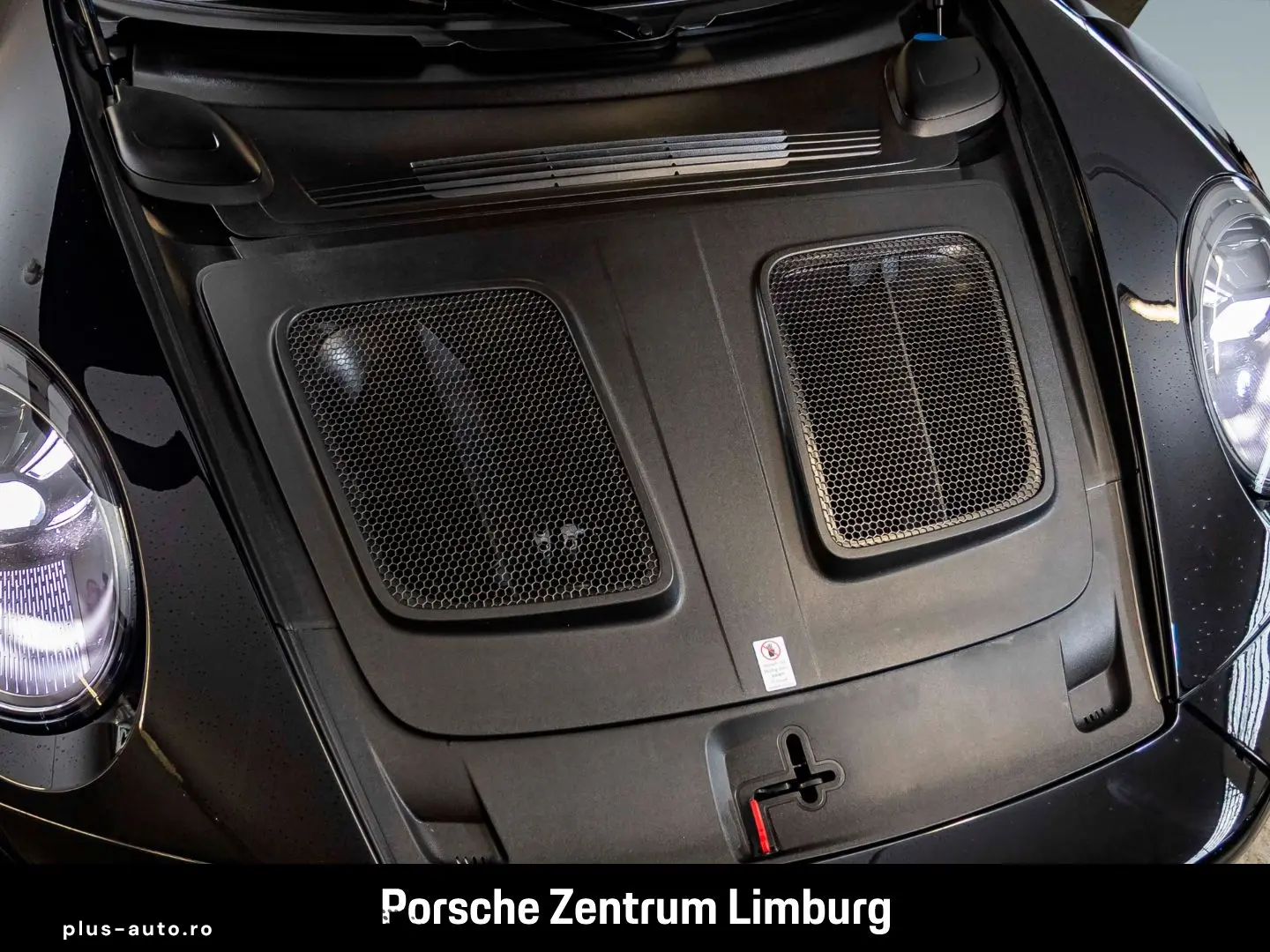 PORSCHE 992 911 GT3 RS Clubsportpaket Weissach-Paket LED