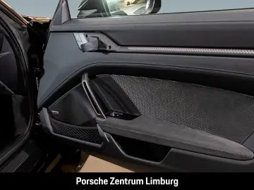 PORSCHE 992 911 GT3 RS Clubsportpaket Weissach-Paket LED