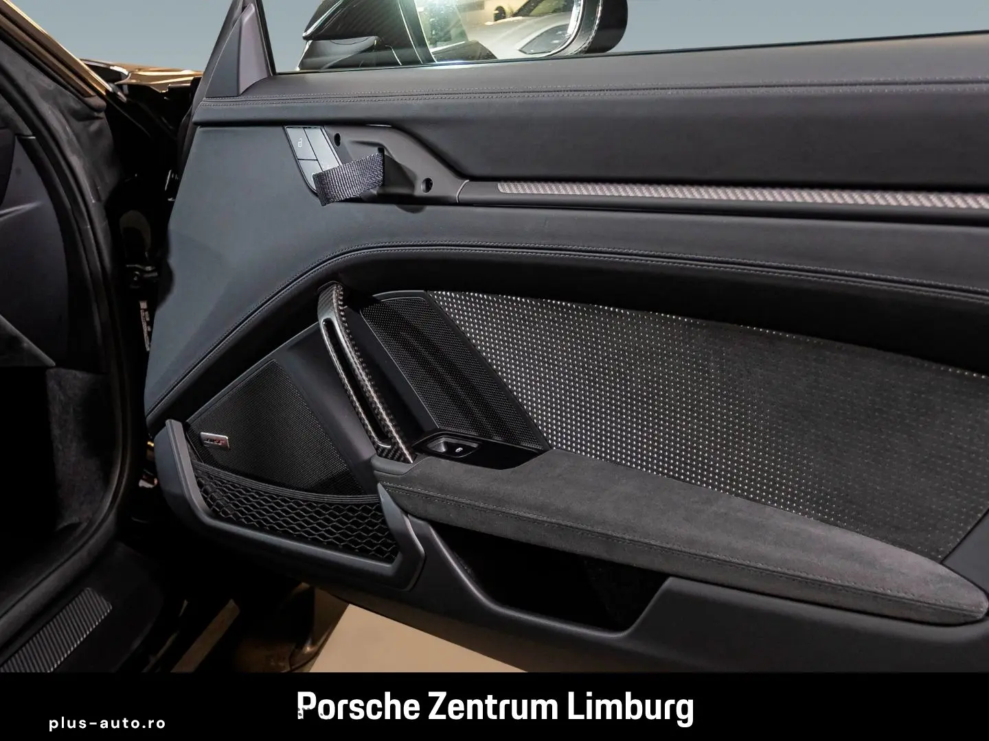 PORSCHE 992 911 GT3 RS Clubsportpaket Weissach-Paket LED