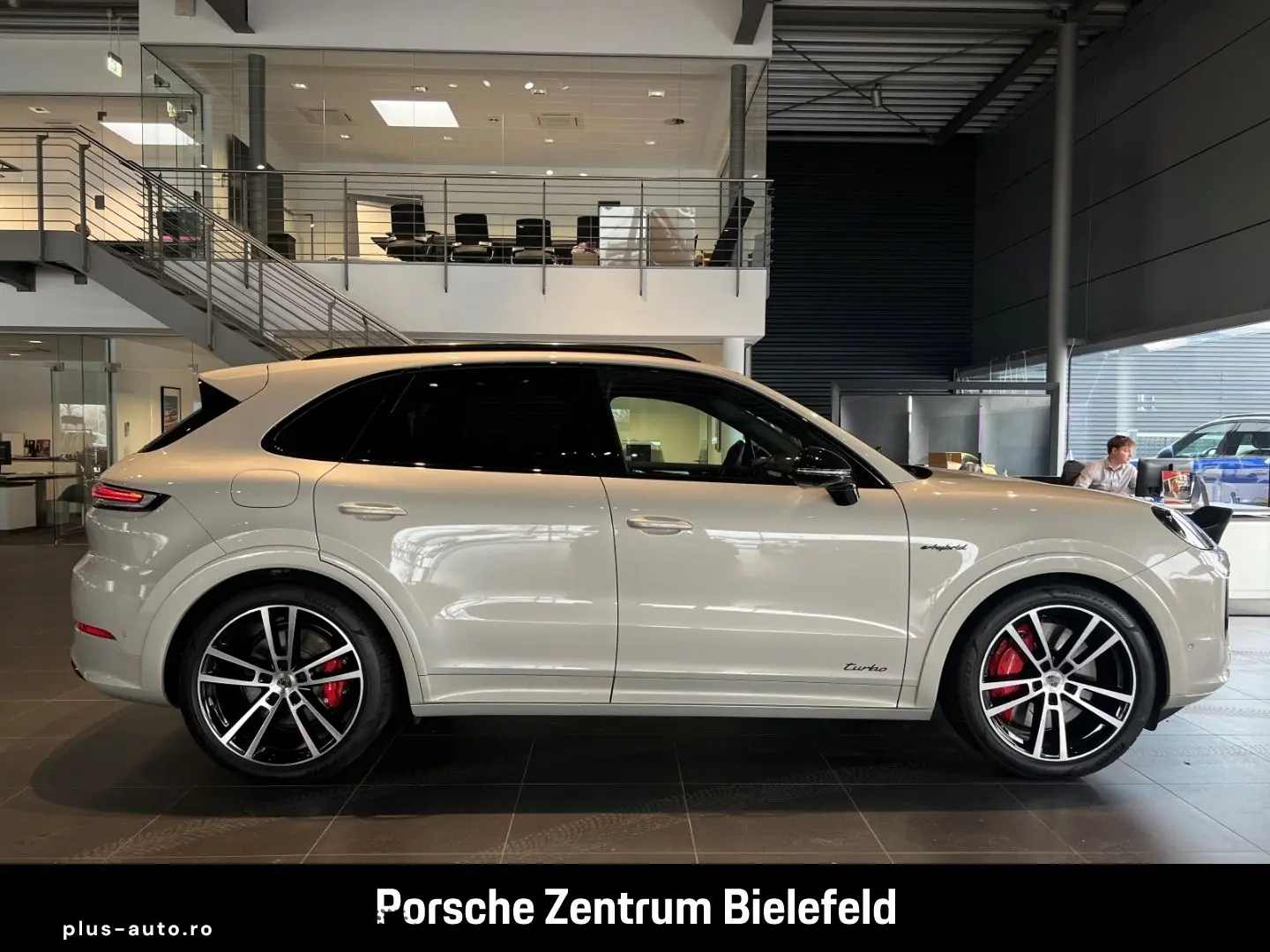 PORSCHE Cayenne Turbo E-Hybrid Burmester Clubleder LED