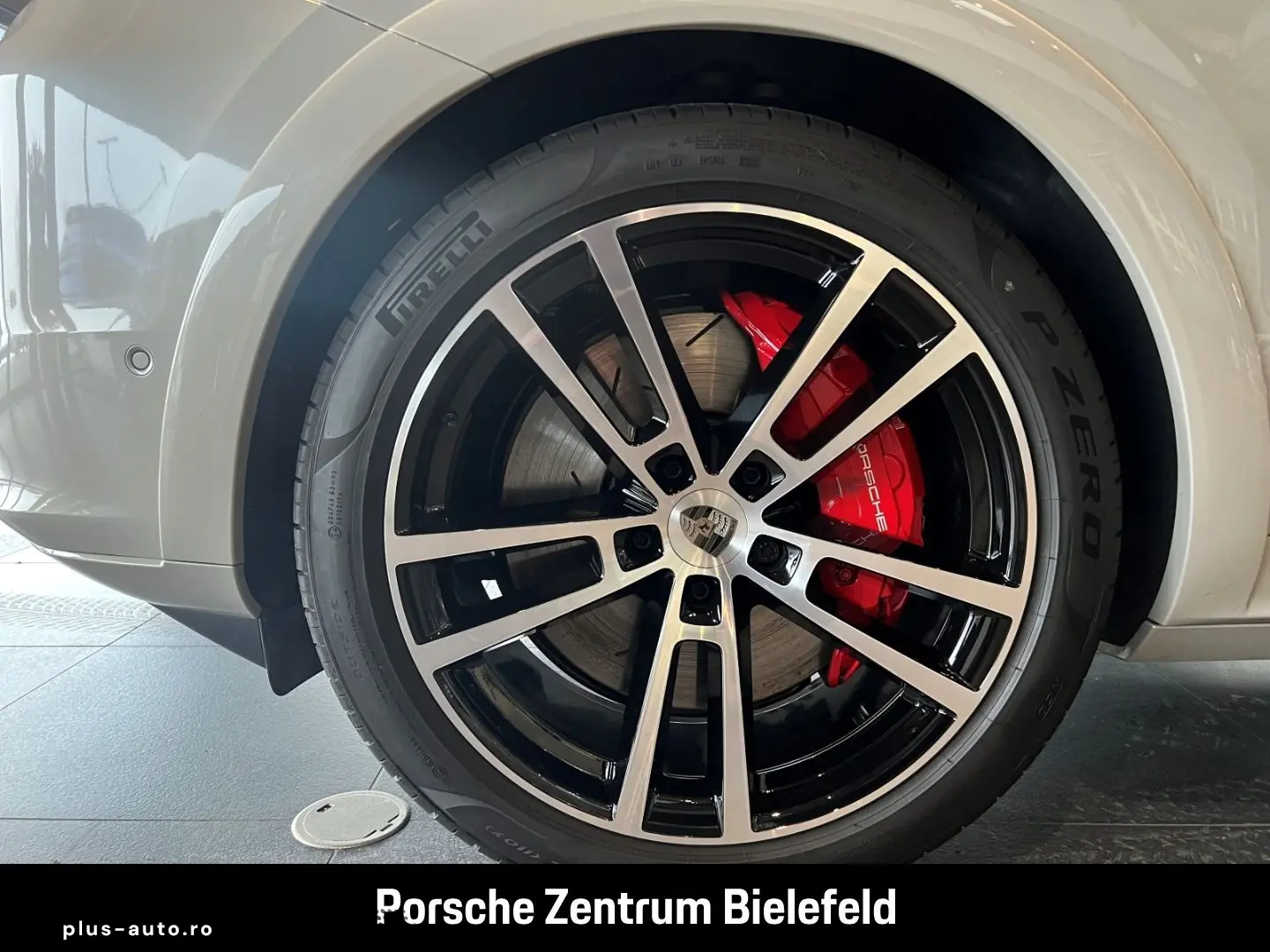 PORSCHE Cayenne Turbo E-Hybrid Burmester Clubleder LED