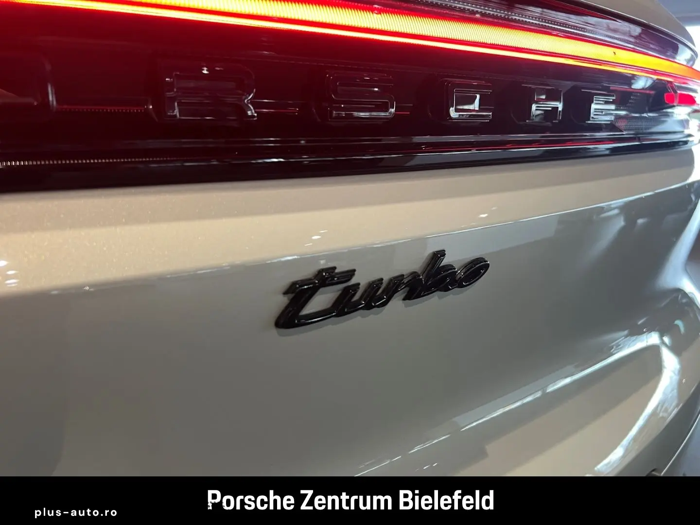 PORSCHE Cayenne Turbo E-Hybrid Burmester Clubleder LED