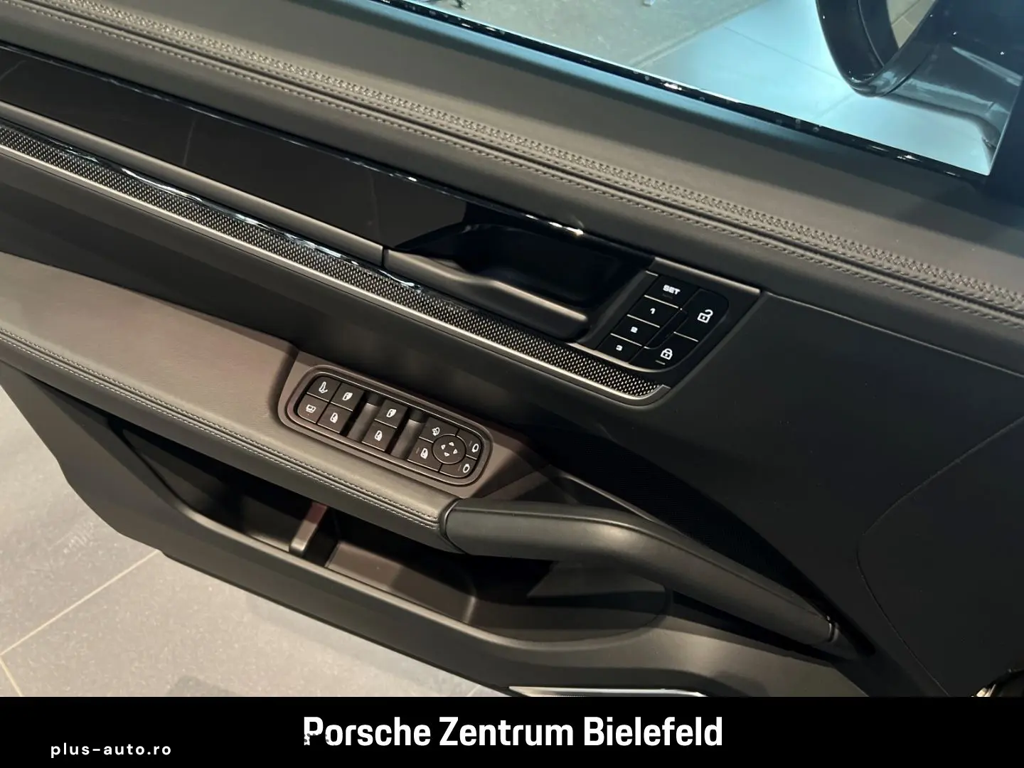 PORSCHE Cayenne Turbo E-Hybrid Burmester Clubleder LED