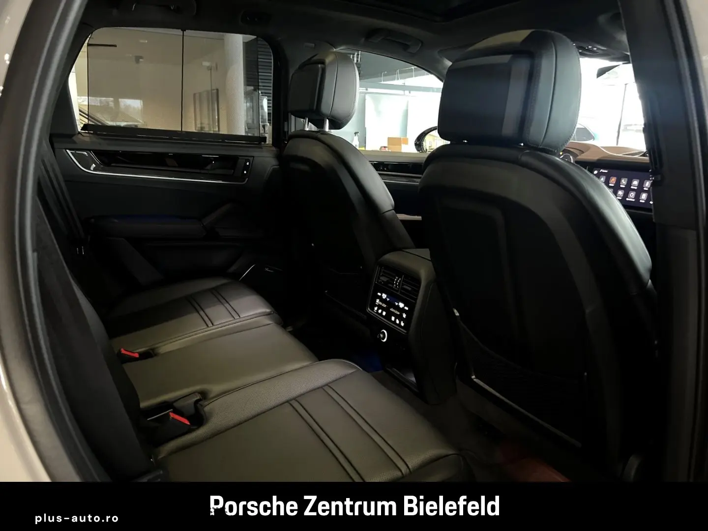 PORSCHE Cayenne Turbo E-Hybrid Burmester Clubleder LED