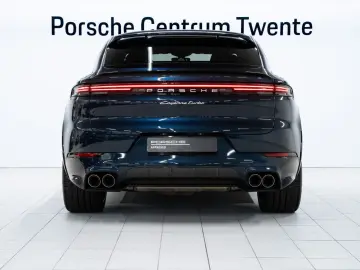 PORSCHE Cayenne Turbo E-Hybrid Coupé