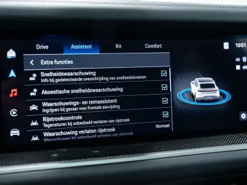 PORSCHE Cayenne Turbo E-Hybrid Coupé