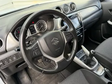 SUZUKI VITARA 1.6 BENZINA DE VANZARE IN RATE FIXE