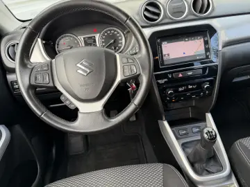 SUZUKI VITARA 1.6 BENZINA DE VANZARE IN RATE FIXE