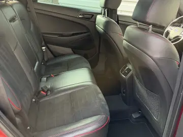 Hyundai Tucson N-Line 1.6 diesel cutie automata in RATE FIXE