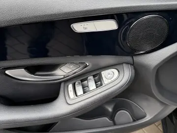 Mercedes Benz C220 diesel 2018 de vanzare in RATE FIXE