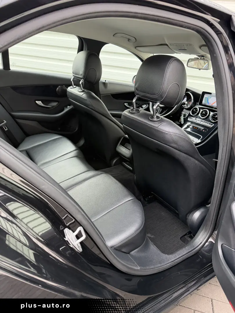 Mercedes Benz C220 diesel 2018 de vanzare in RATE FIXE