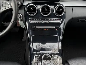 Mercedes Benz C220 diesel 2018 de vanzare in RATE FIXE