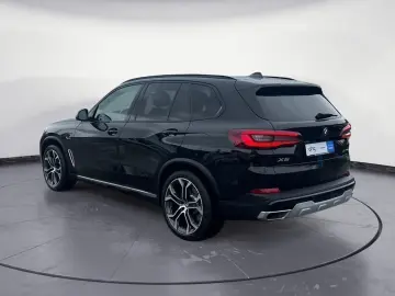 BMW X5 xDrive45e