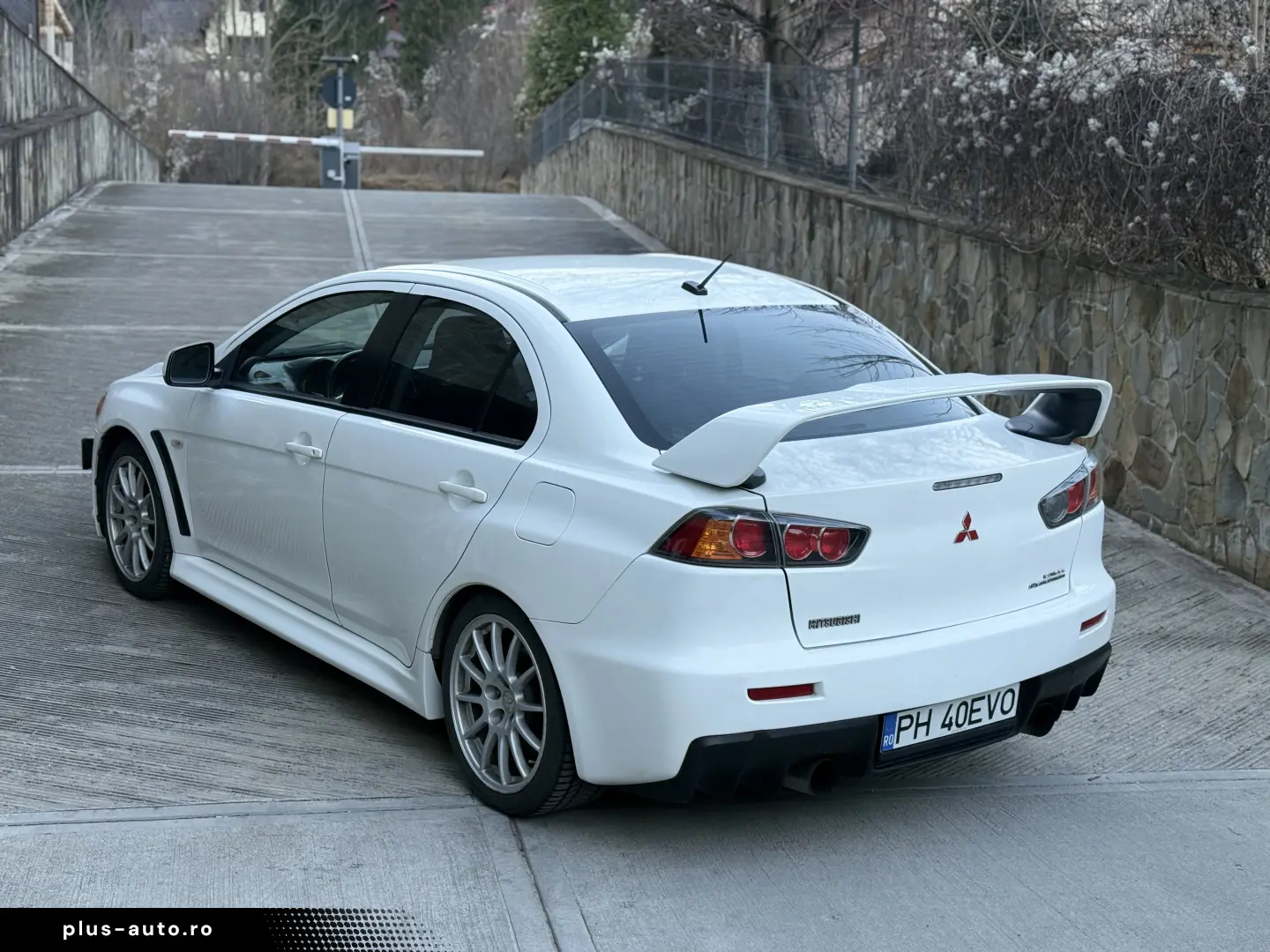 MITSUBISHI LANCER EVOLUTION 10 - MANUAL