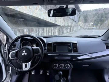 MITSUBISHI LANCER EVOLUTION 10 - MANUAL