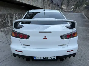 MITSUBISHI LANCER EVOLUTION 10 - MANUAL