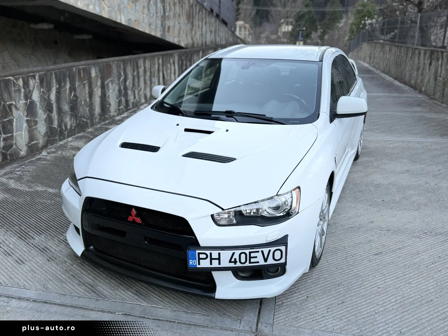 MITSUBISHI LANCER EVOLUTION 10 - MANUAL