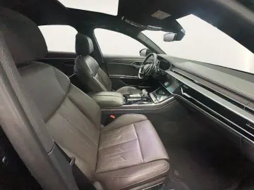 AUDI A8 50 TDI quattro PANO MATRIX SOUND AHK ACC SZH