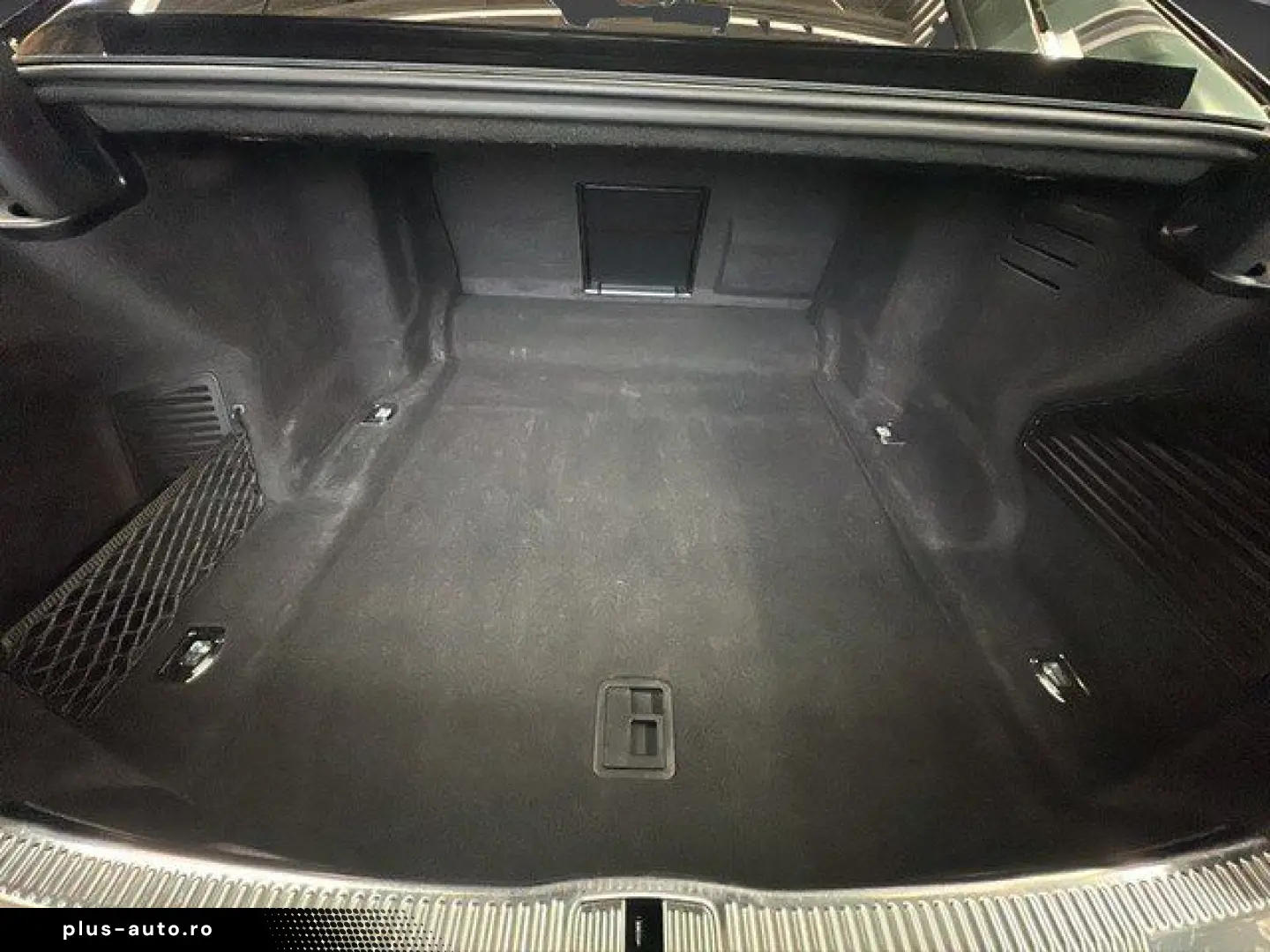 AUDI A8 50 TDI quattro PANO MATRIX SOUND AHK ACC SZH