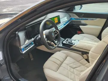 BMW 740 d xDrive M Sport