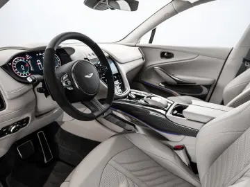 ASTON MARTIN DBX 4.0 V8 DBX707