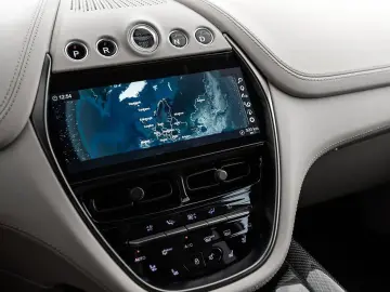 ASTON MARTIN DBX 4.0 V8 DBX707