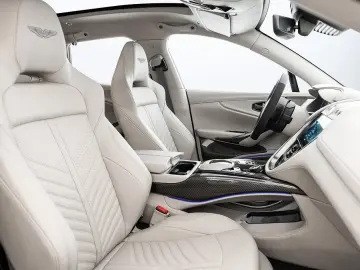 ASTON MARTIN DBX 4.0 V8 DBX707