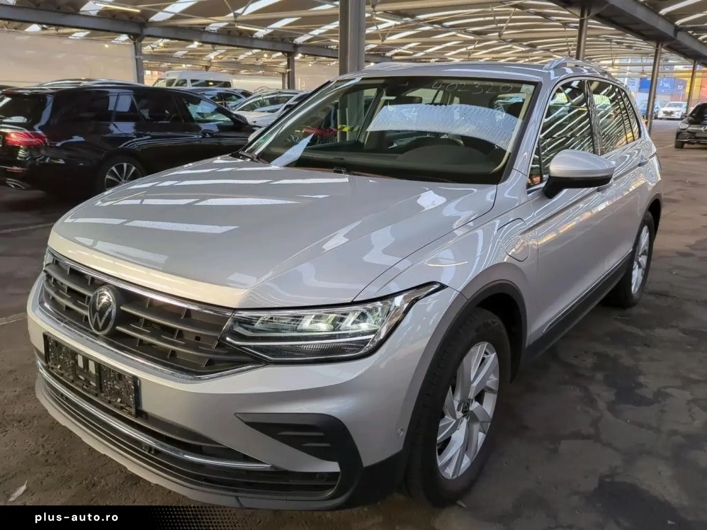 VW Tiguan Life eHyb Massag LED Kamera 4xSH Winterpa