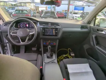 VW Tiguan Life eHyb Massag LED Kamera 4xSH Winterpa