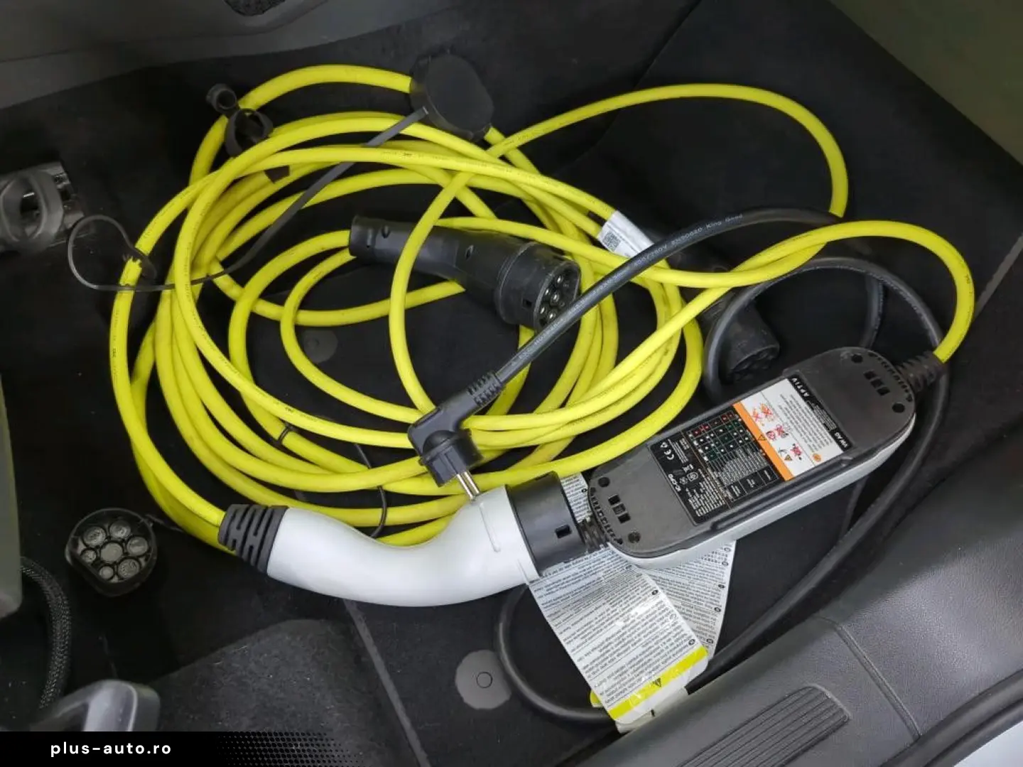 VW Tiguan Life eHyb Massag LED Kamera 4xSH Winterpa