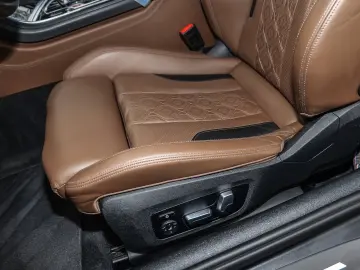 BMW M8 Competition Coupé M Sport