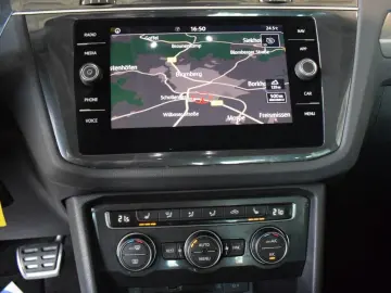 VW Tiguan IQ.DRIVE 1.5 TSI DSG NAVI PDC LED Klima