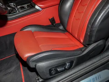 BMW M850i xDrive Cabrio M Sport