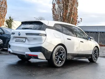 BMW iX xDrive40 M Sport