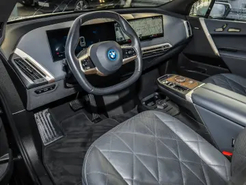 BMW iX xDrive40 M Sport