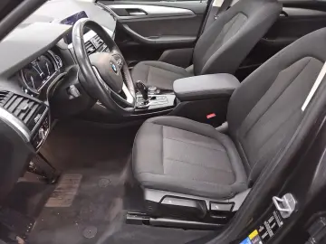 BMW X3 xDrive30e Advantage Navi PDC LED Panorama