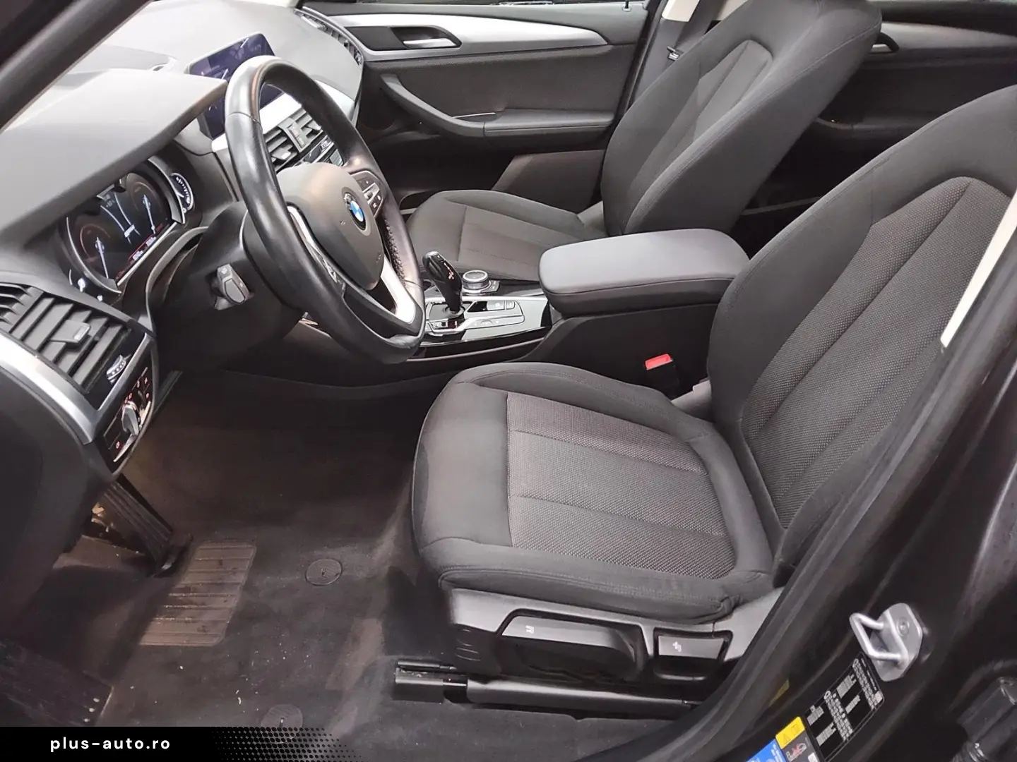 BMW X3 xDrive30e Advantage Navi PDC LED Panorama