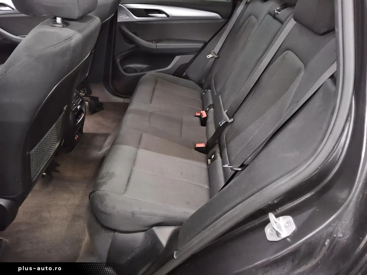 BMW X3 xDrive30e Advantage Navi PDC LED Panorama