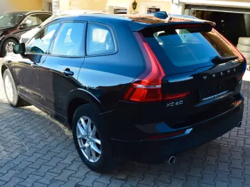 VOLVO XC60 Momentum AWD Allrad LED Hybrid Diesel