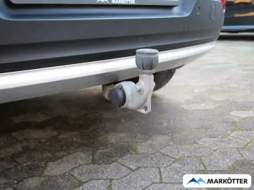 VOLVO XC40 T4 Recharge Core STHZ AHK CAM SHZ LHZ