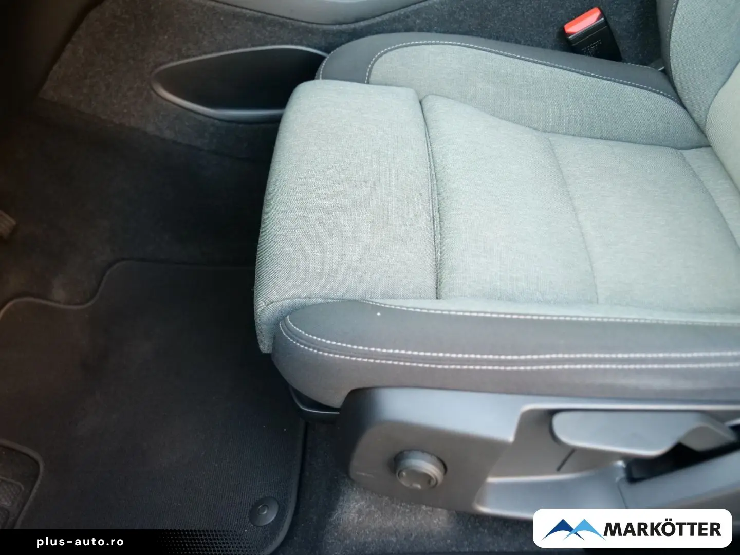 VOLVO XC40 T4 Recharge Core STHZ AHK CAM SHZ LHZ