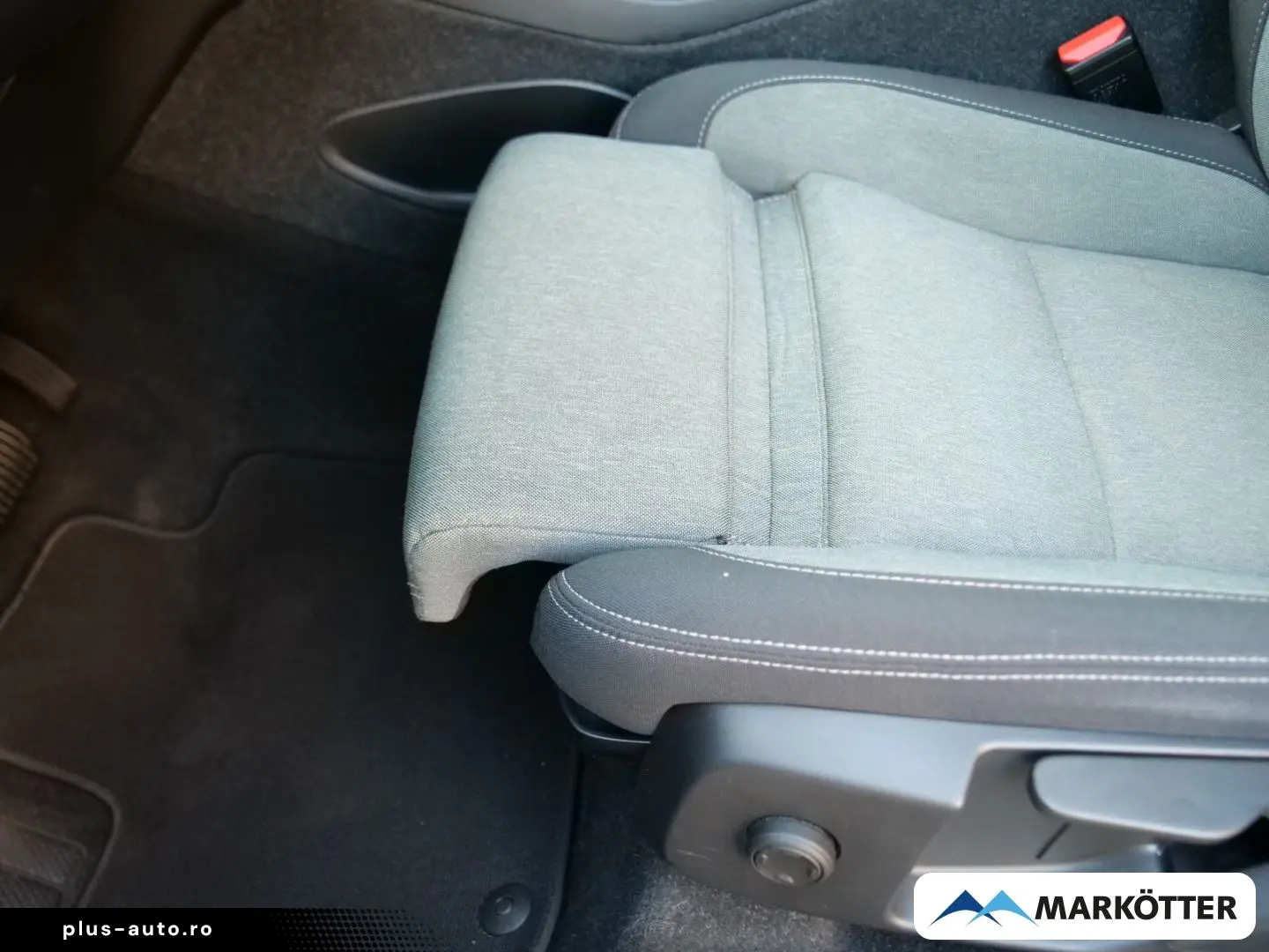 VOLVO XC40 T4 Recharge Core STHZ AHK CAM SHZ LHZ