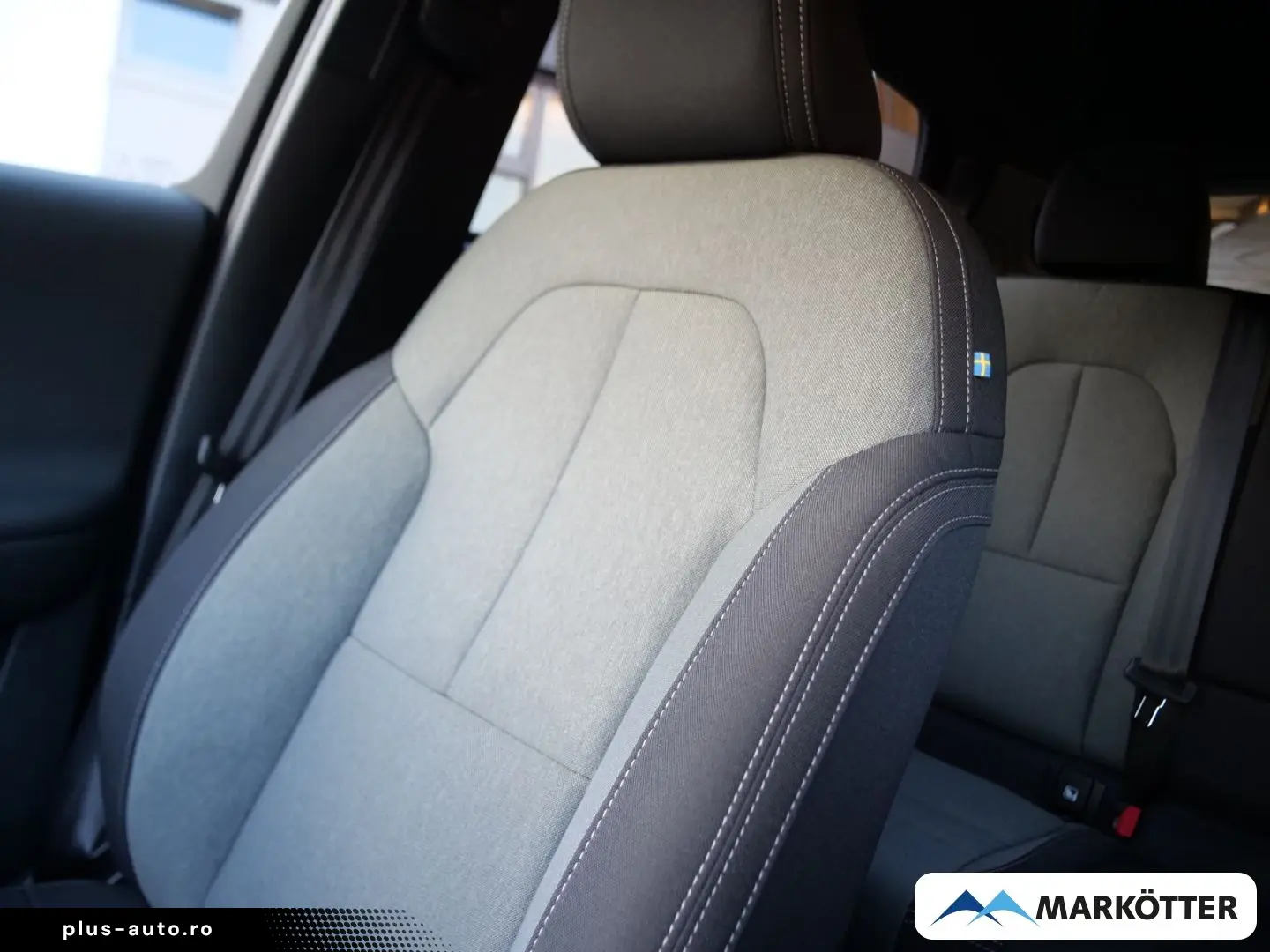 VOLVO XC40 T4 Recharge Core STHZ AHK CAM SHZ LHZ