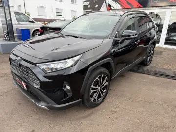 TOYOTA RAV4 Hybrid 4x2 Team Deutschland Leder
