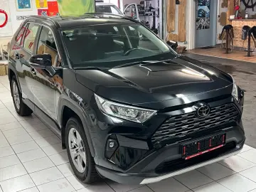 TOYOTA RAV4 4x2 Comfort LED Kamera SzHz Garantie MwSt