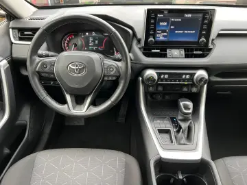 TOYOTA RAV4 4x2 Comfort LED Kamera SzHz Garantie MwSt