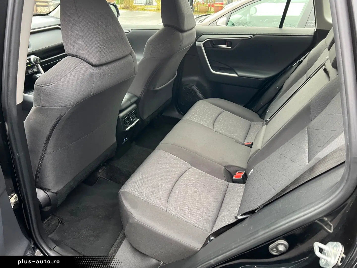 TOYOTA RAV4 4x2 Comfort LED Kamera SzHz Garantie MwSt