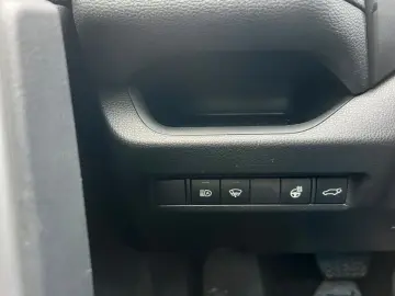 TOYOTA RAV4 4x2 Comfort LED Kamera SzHz Garantie MwSt