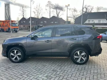 TOYOTA RAV 4 2 5l Plug-in Hybrid 4x4 Technik ACC SHZ LE